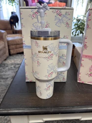 The Stanley X LoveShackFancy Holiday Quencher Rosa Beaux Blue photo review