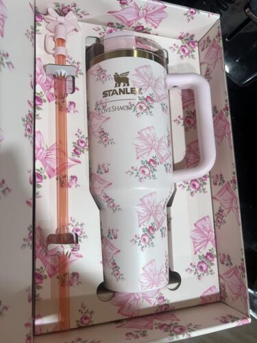 The Stanley X LoveShackFancy Holiday Quencher Rosa Beaux Pink photo review